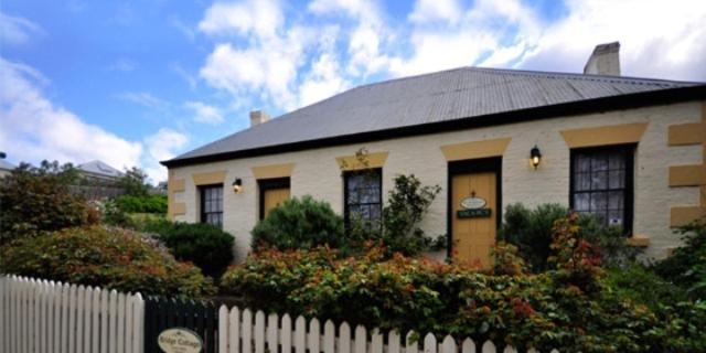 Bridge Cottages Sargeants & Armoury Cottages 1823 - History & Charm ริชมอนด์ ภายนอก รูปภาพ
